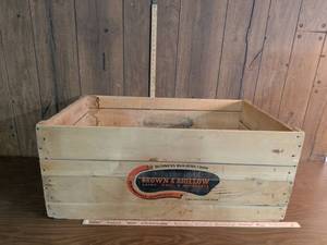 lot 217 image: Brown & Bigelow Wooden Advertising Crate Saint Paul Minnesota