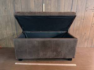 lot 218 image: Storage Ottoman Bench with Lift Lid Brown
