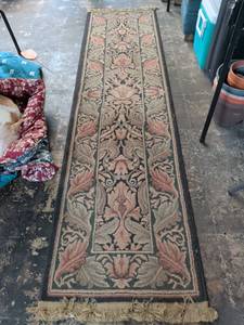 lot 248 image: American Rug Craftsmen Area Rug 60 x 233 cm