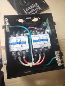 lot 421 image: Southwire 40100 Automatic Transfer Switch 120240V 50A 60Hz