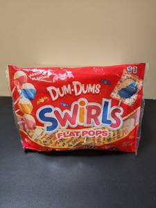 lot 70368 image: Dum Dums Swirls Flat Pops Assorted Flavors 18 Count 6.1 oz - Retail $6