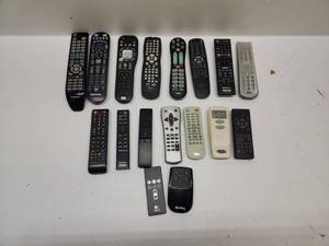 lot 10 image: Lot of 17Remote Controls Samsung Sony RCA Spectrum HP Denon Logitech