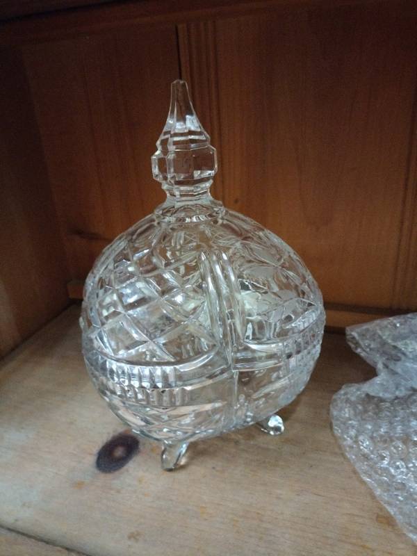 lot 25937 image: Cut Crystal Footed Candy Dish with Lid