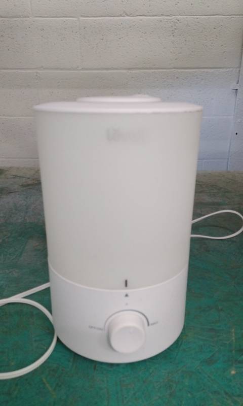 lot 4291 image: Levoit Ultrasonic Cool Mist Humidifier