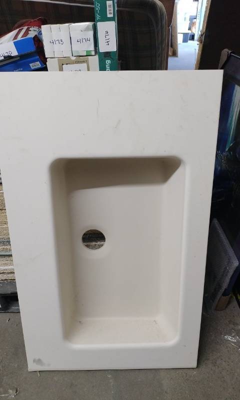 lot 4177 image: Gemstone Ceramic Sink