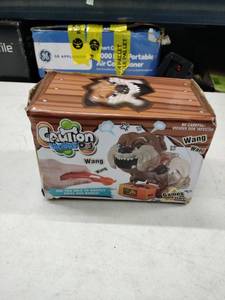 lot 8232 image: Caution Vicious Dog Bulldog Bone-Stealing Tabletop Game w Tongs & Cards