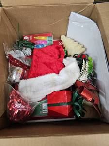 lot 8275 image: Christmas Decor Lot w Holiday Wonderland Mini Lights, Santa Hat & Ribbon