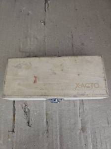 lot 6034 image: X-Acto Wooden Case Set w Klever Kutter, Gripster Knife & Blades