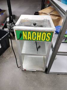 lot 6040 image: Benchmark USA Countertop Food Warmer Display Cabinet w Nachos & Peanuts Signs