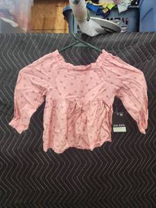 lot 2103 image: Okie Dokie Baby Girls Pink Floral Print Long Sleeve Top Size 18M