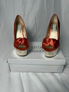 lot 36711 image: steve madden moskow coral fab high heel size 9.5