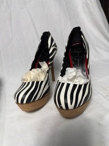lot 36724 image: Jessica Simpson-taneala blkwht zebra leather size 9.5
