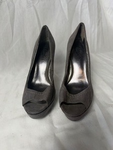 lot 36743 image: CANDIES grey suede open toe high heel size 7.5
