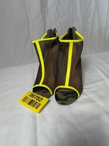 lot 36752 image: ANNA MICHELLE DASHING FISH NET neon yellowcamo high heel size 8