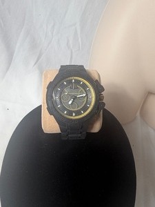 lot 36804 image: gently used mens Armani exchange watch