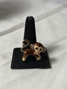 lot 36815 image: gently used small betsey johnson monkey charm