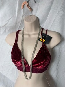 lot 36840 image: NEW - Apt 9. Necklace & RIng.
