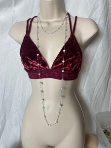lot 36848 image: 2 Pearl Like Beaded Necklaces