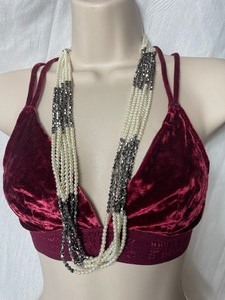 lot 36854 image: Multi Color Shell Beaded Necklace Set