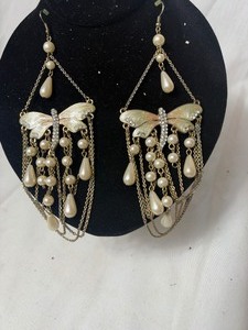 lot 36879 image: Chained w Pearl and Butterfly Earrings