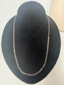 lot 36899 image: Small 925 Chain
