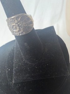 lot 36906 image: Sterling Silver Spoon Ring