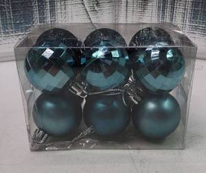lot 59929 image: 12pc Christmas Ball Ornaments, 1.5 Shatterproof Christmas Tree Decorations, Perfect Hanging Ball for IndoorOutdoor Holiday Wedding Party Decor - Retail $7