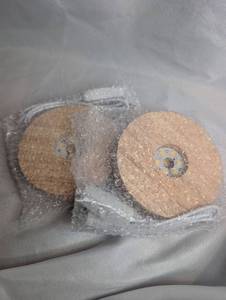 lot 2107 image: Round LED Light Base 2 Pack USB Cable with Inline Switch