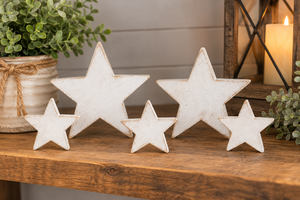 lot 1705 image: Rustic Wooden Star Pieces Lot of 5