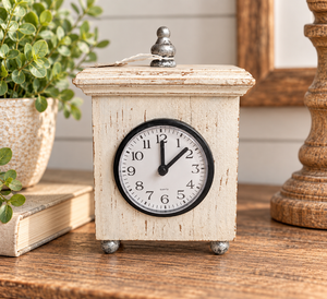 lot 1809 image: Small Wooden Tabletop Clock