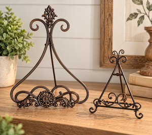 lot 1824 image: Set of 2 Decorative Scroll Metal Tabletop Display Stands, Different Sizes