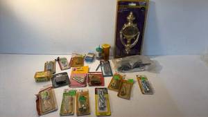 lot 39 image: Hardware Lot Incl Hillman 8 in Solid Brass Door Knocker 852728