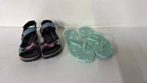 lot 103 image: ECCO Sandals EU 39 and Flamingo Print Flip Flops Lot