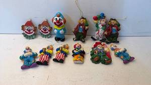 lot 182 image: Clown Figurine Lot 12 Pieces Assorted Poses