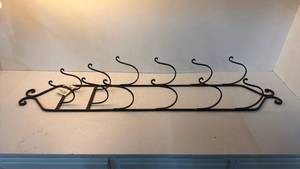 lot 194 image: TowelWine Rack Double-Row Hook Rack ZIX-8748