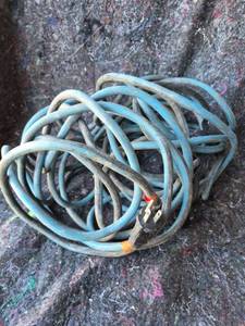 lot 22 image: Blue Heavy Duty Extension Cord with Ground Plug
