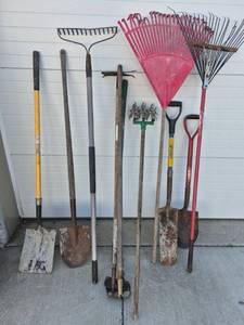 lot 54 image: Garden Tools Lot Pieces Shovels Rakes Hoes Cultivator