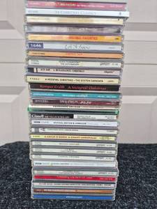 lot 147 image: Christmas Music CD Lot of 27 Assorted Albums
