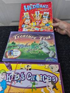 lot 159 image: Hedbanz Treasure Trot Bella Sara Kids Choices Board Game Lot of 3