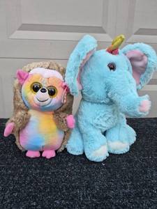 lot 163 image: Ty Beanie Boos Pinecone Plush Toy with Blue Elephant Plush Toy Lot