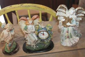 lot 5516 image: Angel Figurines
