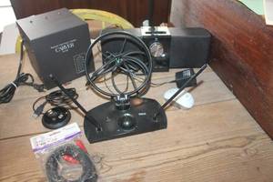 lot 5551 image: WORKING Carver Power Amp and More