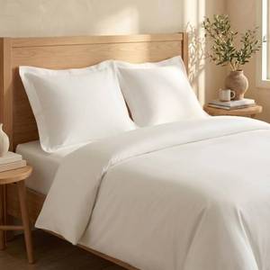 lot 19085 image: Bioweaves Duvet Cover Set FullQueen 3-Piece 300 Thread Count White 90x90