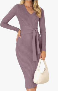 lot 2377 image: Mauve Ribbed Knit Long Sleeve Top with Front Twist Detail M - Stock image may not match actual product images