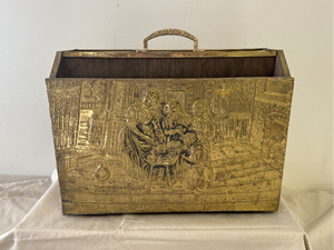 lot 84 image: Vintage brass magazine box