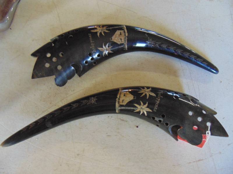 lot 3140 image: Pair of Horns -Engraved