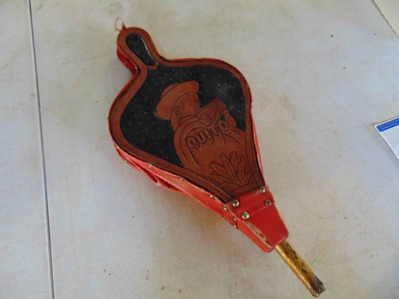 lot 3144 image: Air Billows