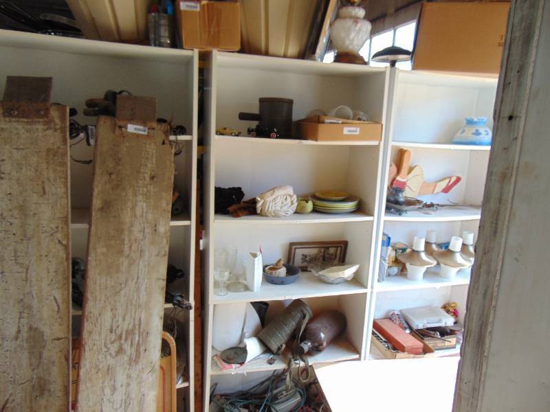lot 3164 image: Contents of Center Shelving Unit