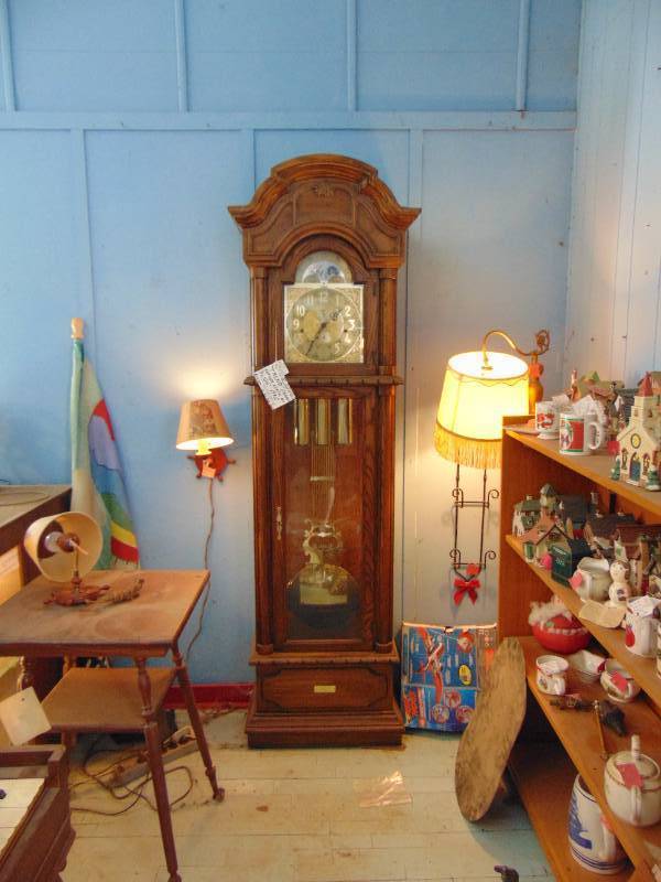 lot 3184 image: Grand Father Clock - -