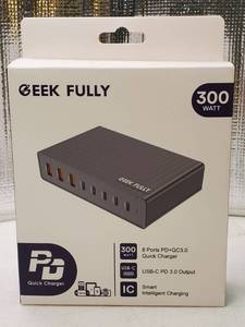 lot 29670 image: 300W 8-Port GaN USB Charger Station - Retail $30
